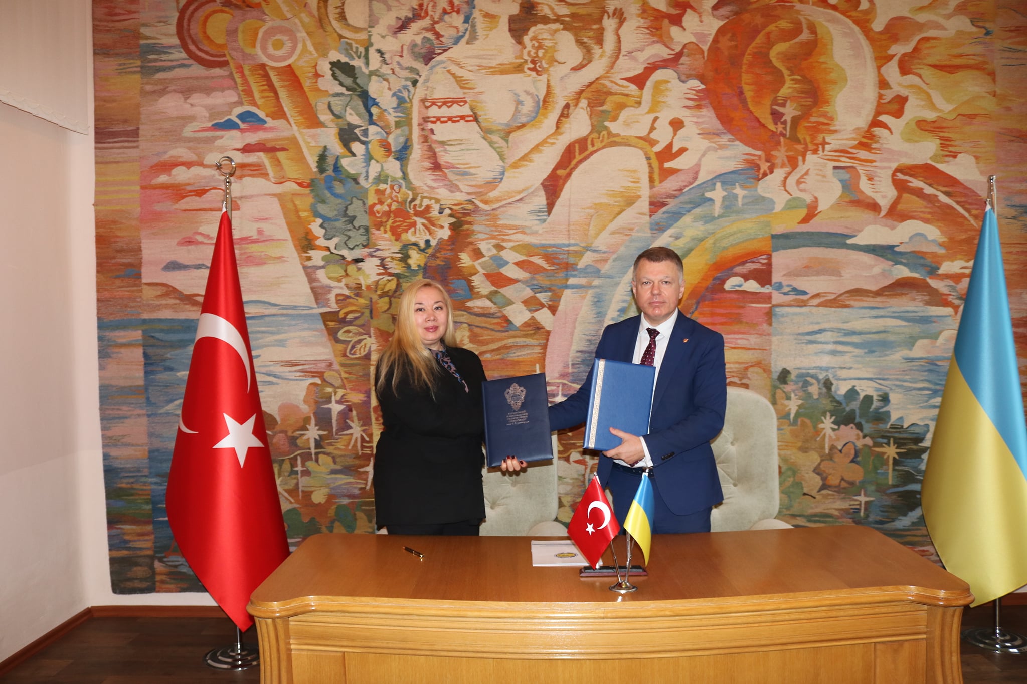   H.S. Skovoroda Kharkiv National Pedagogical University Resmi Temsilcisi MVE AKADEMİ